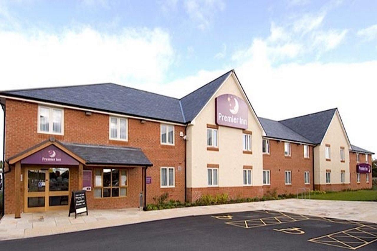 Premier Inn Premier Inn Rhuddlan Zewnętrze zdjęcie
