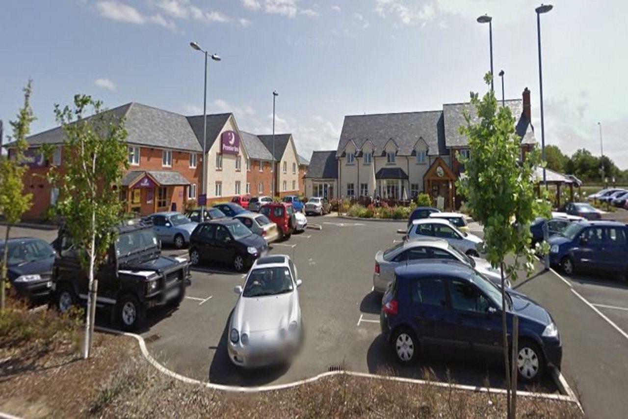 Premier Inn Premier Inn Rhuddlan Zewnętrze zdjęcie